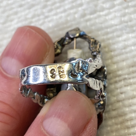 Stunning Freshwater Pearl Ring in Sterling Silver Setting - Picture 8 of 8